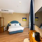 Nenessa Airport 4* Arnavutkoy