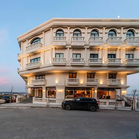 Nenessa Airport Hotel