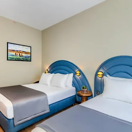 Hotel Nenessa Airport 4*