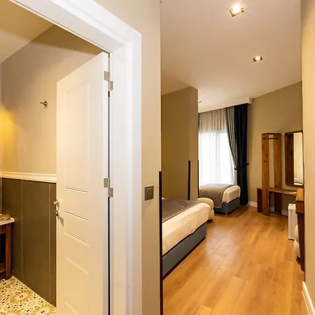 Nenessa Airport 4* Arnavutkoy